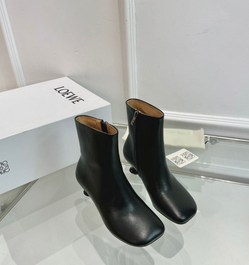 l*ew* boots